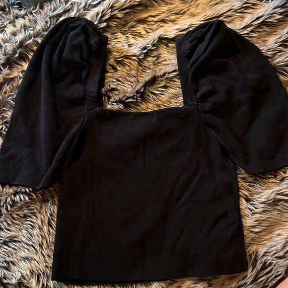 Puff Short Sleeve Crop Top Shirt - Picture 3 of 3